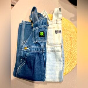 TODDLER JOHN DEERE AND OSHKOSH OVERALLS SIZE 3T